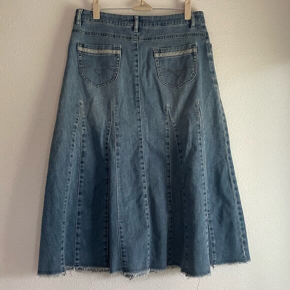 Denim Pleated Button Fly Midi Skirt - Picture 5 of 6